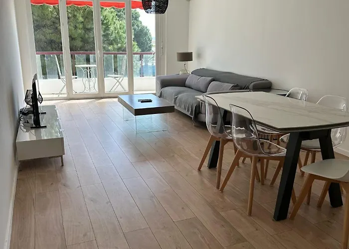 2 Bedroom Ocean View *