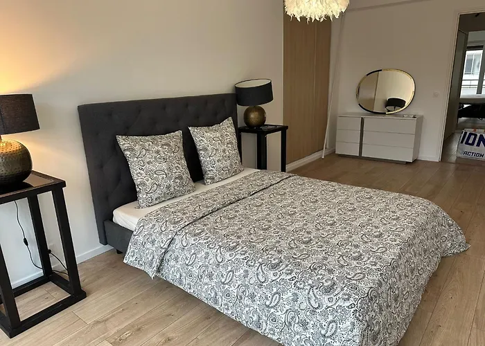 2 Bedroom Ocean View 公寓 *